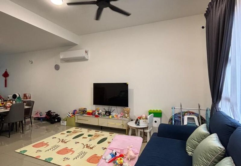 Tate Dalton @ Eco Botanic 2