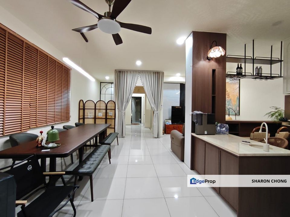 Sunway Emerald Medini Double Storey Link Cluster For Sale End Lot, Johor, 