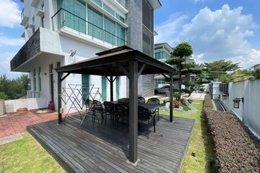 The Straits View Residences