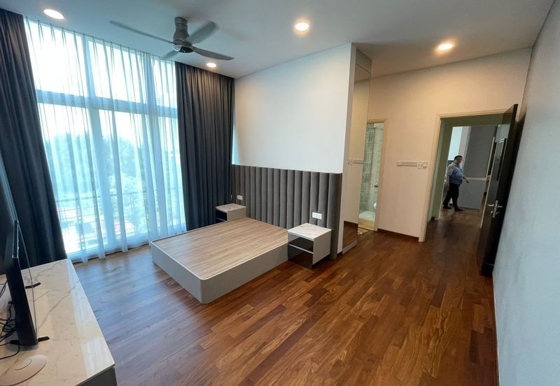 The Straits View Residences