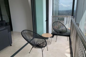 The Astaka @ 1 Bukit Senyum