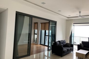 The Astaka @ 1 Bukit Senyum