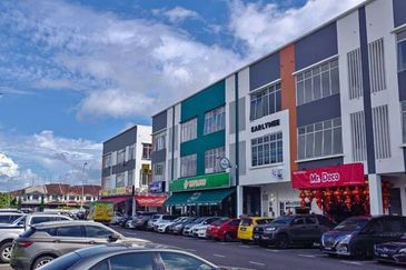 Crest @ Austin Emerald 1