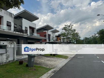 For Sale 2 Storey Cluster House Canal Garden South Horizon Hills , Johor, 