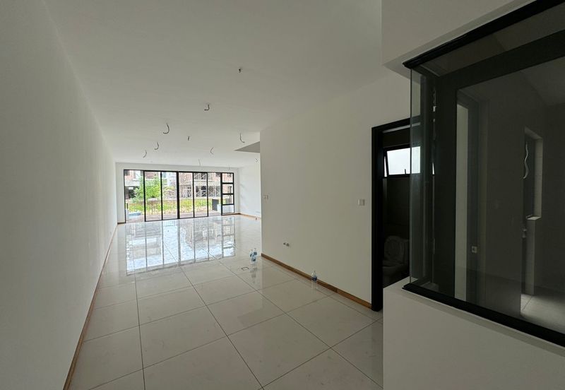 Senibong Cove Waterway Residences