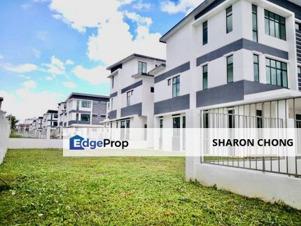 3 Storey Cluster House Jade @ Taman Mutiara Mas For Sale, Johor, Skudai