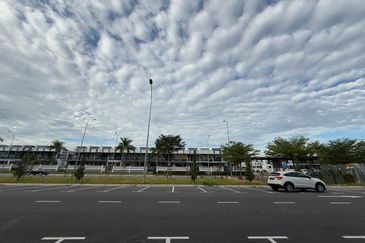 Crest @ Austin Emerald 2