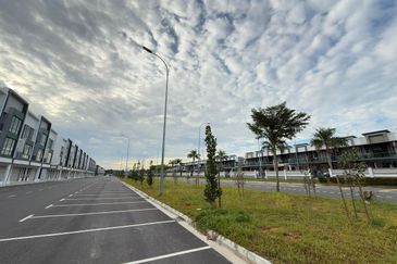 Crest @ Austin Emerald 2