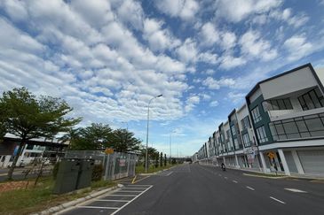 Crest @ Austin Emerald 2