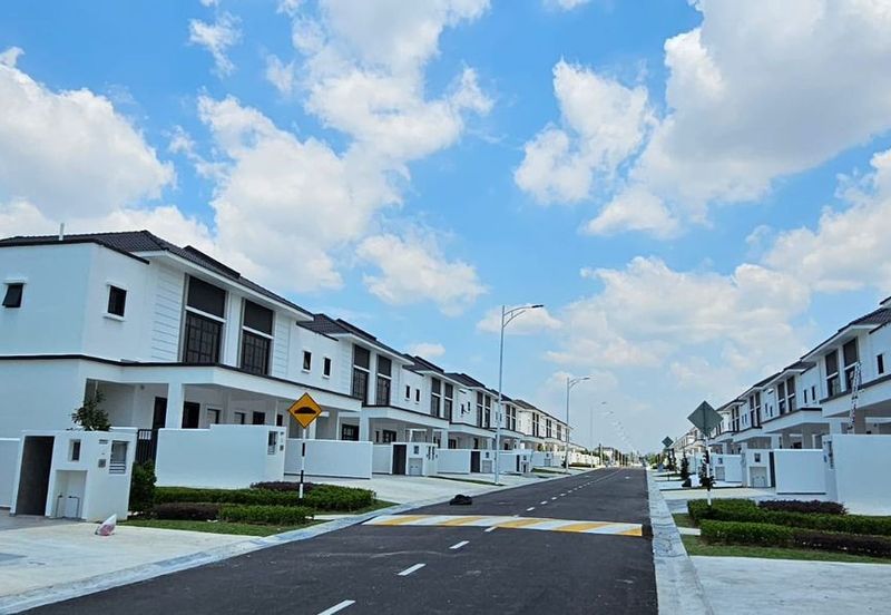 The Borough @ Eco Botanic 2