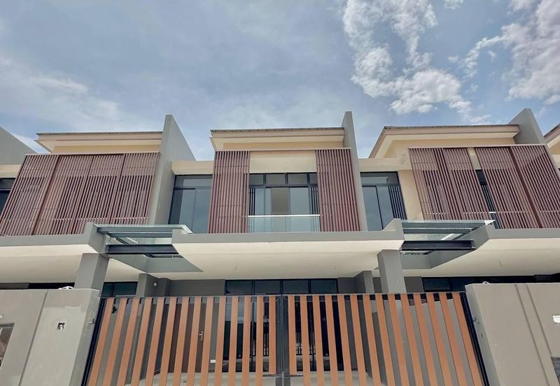 Aurora Resort Villas