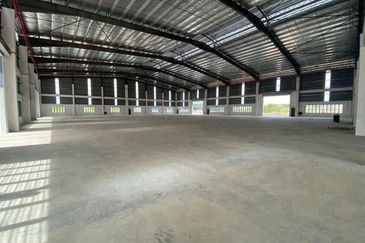 Gelang Patah Detached Factory Warehouse For Sale