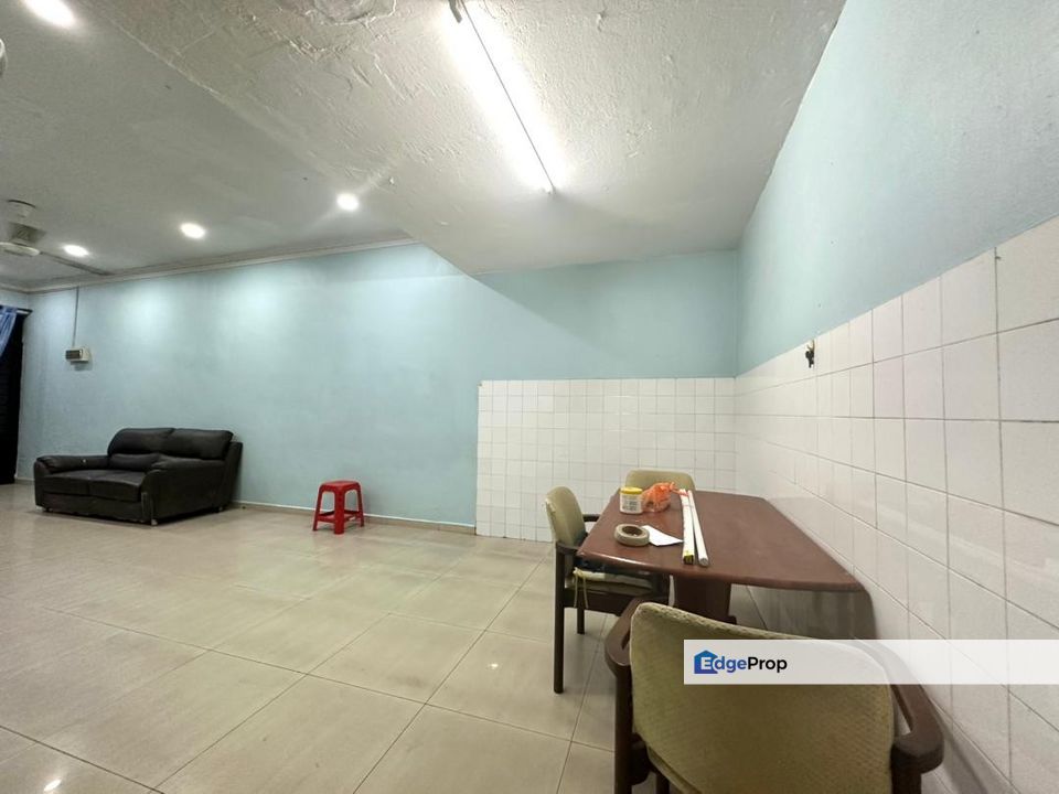 Taman Ungku Tun Aminah Skudai Single Storey Terrace House For Sale, Johor, Skudai