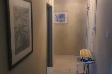 Golden Sands Seaview Residence