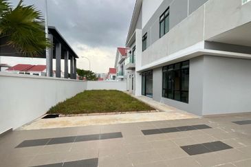 Austin Residence @Taman Mount Austin