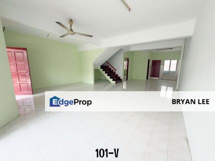 GOOD CONDITION !! FOR SALE !! Kemuning Greenville, Shah Alam  Double Storey Terrace House , Selangor, Shah Alam
