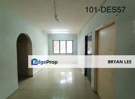 Bandar Bukit Raja Klang Low Cost Flat (1st Floor) BELOW MARKET !! FOR SALE !! , Selangor, Klang