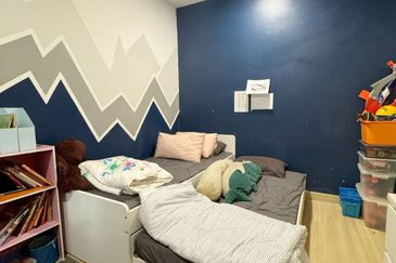 Saron @Bandar Bukit Raja