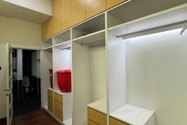 Canal Gardens, Kota Kemuning