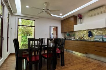 Canal Gardens, Kota Kemuning