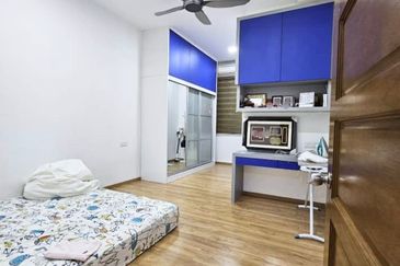 Setia Indah 9, Setia Alam