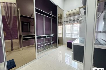 Setia Indah 9, Setia Alam