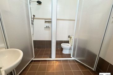 Setia Indah 9, Setia Alam