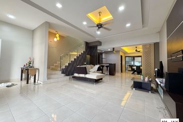 Setia Indah 9, Setia Alam