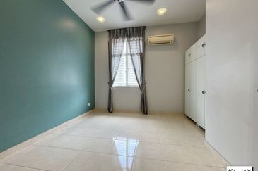 Setia Indah 9, Setia Alam