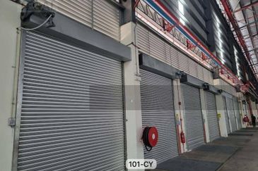 West Port, Pulau Indah