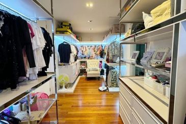 Duta Villa, Setia Alam