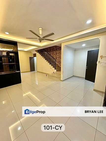 Bukit Raja, Klang Jalan Mahligai Double Storey House FOR SALE !! , Selangor, Klang