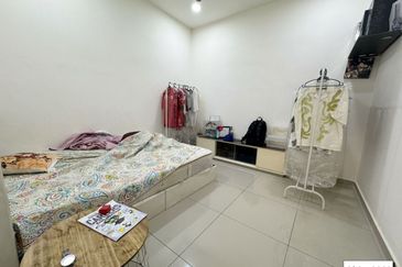 Taman Tepi Sungai ( Taman Teluk Pulai Indah )