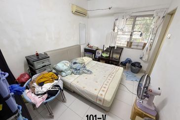 Pangsapuri Akasia, Bandar Botanic