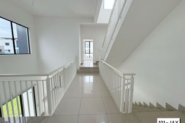 Setia Alam Setia Utama 1