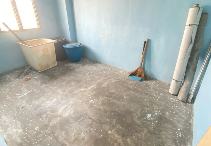 Flat Kelompok Camar (Port Klang)