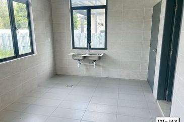 Canary Garden @Bandar Bestari