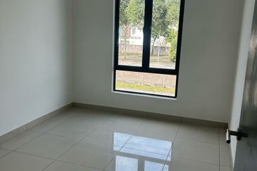 Canary Garden @Bandar Bestari