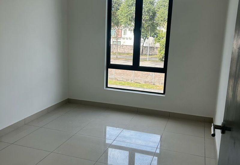 Canary Garden @Bandar Bestari