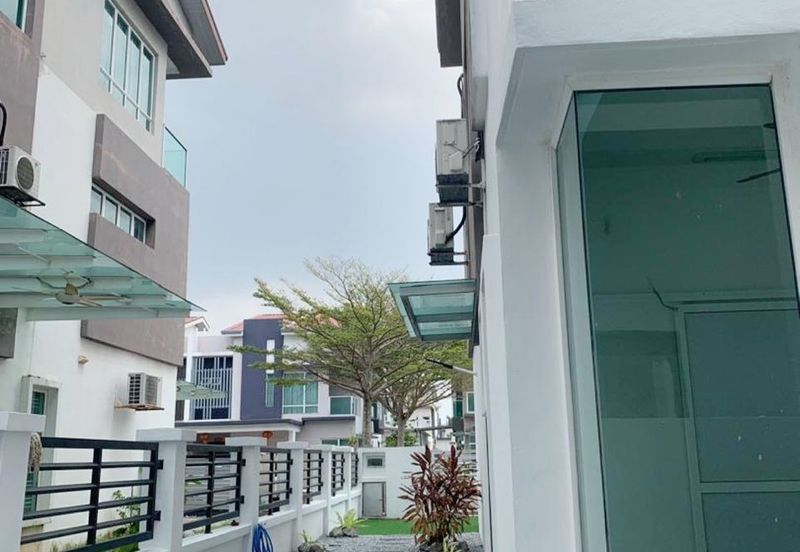 Canary Garden @Bandar Bestari