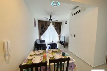 Gravit8 @ Klang South