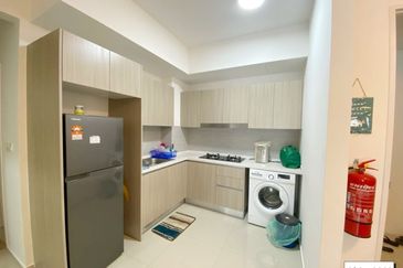 Gravit8 @ Klang South