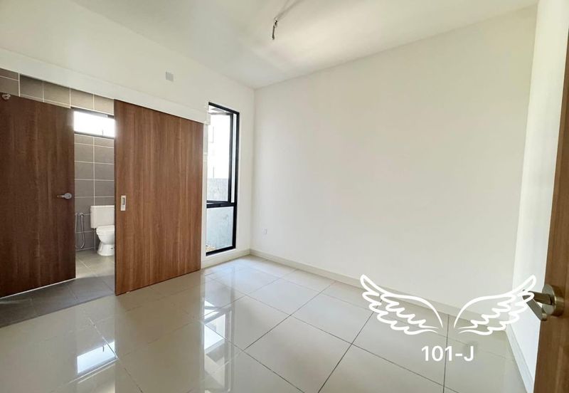 Nadira 3 @ Bukit Raja