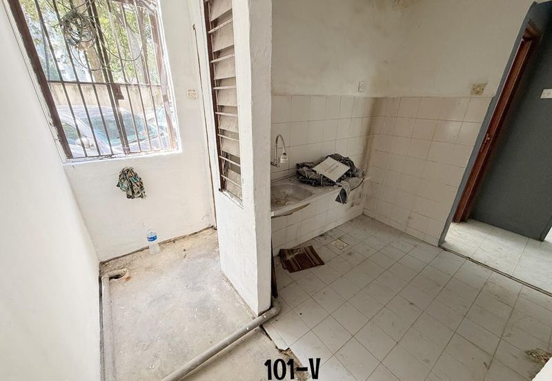 Pangsapuri Pelangi Indah