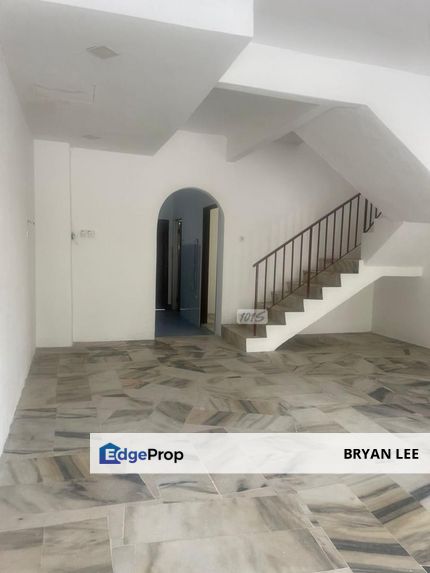 Pekan Meru, Klang Double Storey House FOR SALE !! , Selangor, Klang