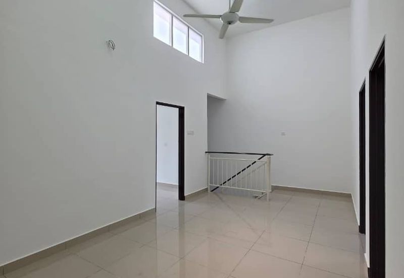 Taman Ehsan Jaya, Pendamaran