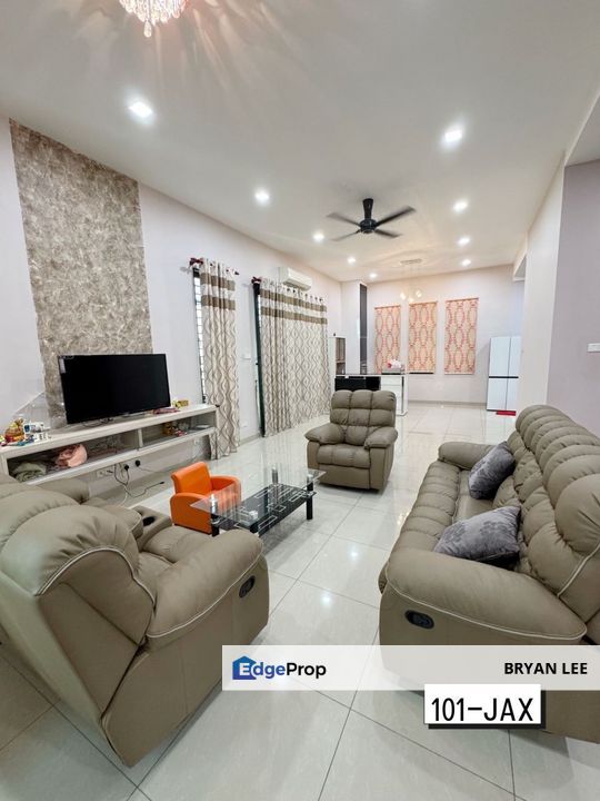 Kota Bayuemas, Klang Double Storey Semi-D FOR SALE !! , Selangor, Klang