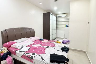 Saron @Bandar Bukit Raja