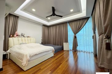 Duta Villa, Setia Alam