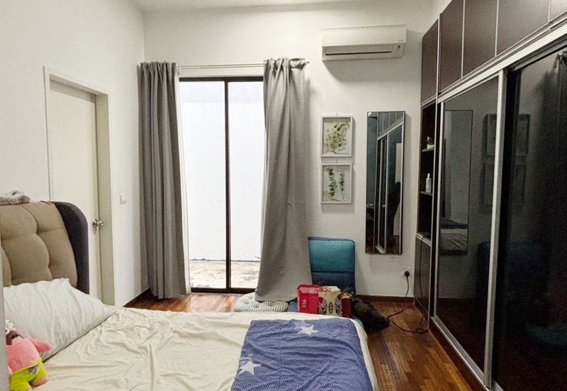 Setia Alam Setia Utama 1